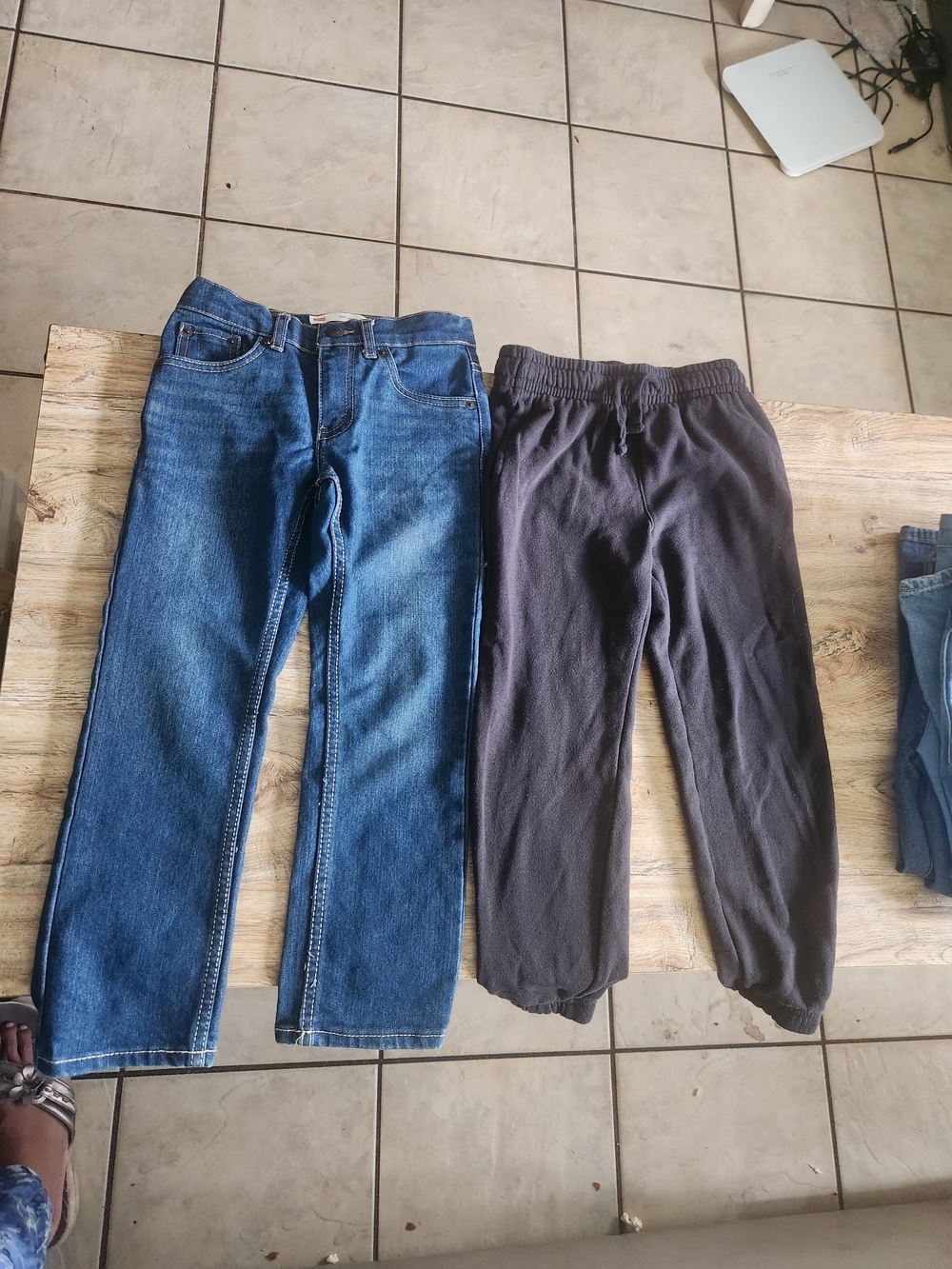 Levi's Kids Blue Denim Jeans with Dark Charcoal Joggers Set